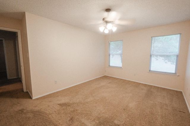 10216 Lone Eagle Court, Fort Worth, TX 76108