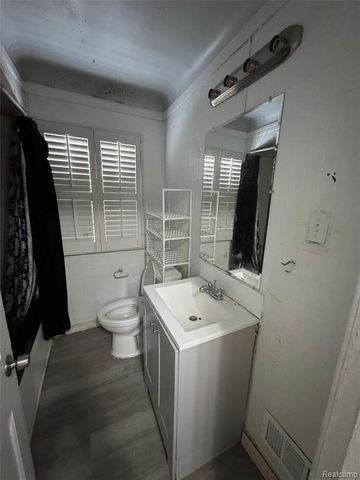 12484 Laing Street, Detroit, MI 48224