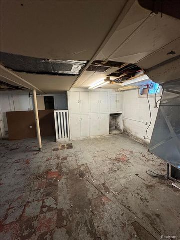 12484 Laing Street, Detroit, MI 48224