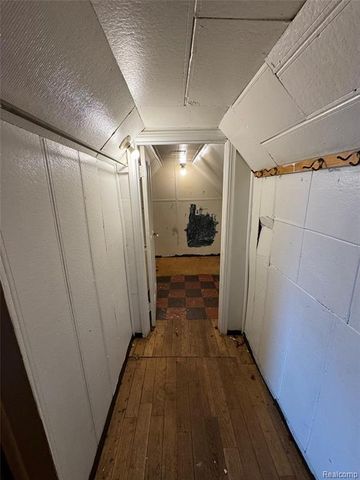 12484 Laing Street, Detroit, MI 48224