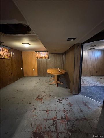 12484 Laing Street, Detroit, MI 48224