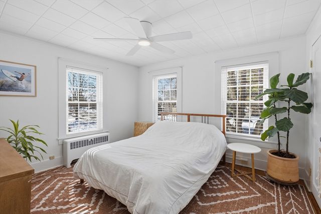 26 S Main St, Deerfield, MA 01373