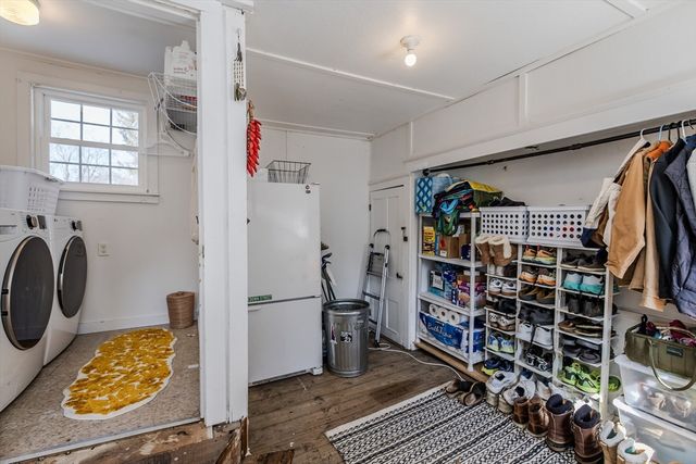 26 S Main St, Deerfield, MA 01373