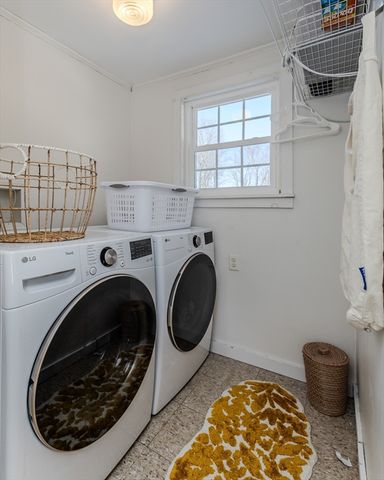 26 S Main St, Deerfield, MA 01373