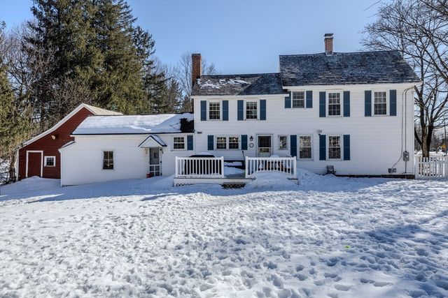 26 S Main St, Deerfield, MA 01373