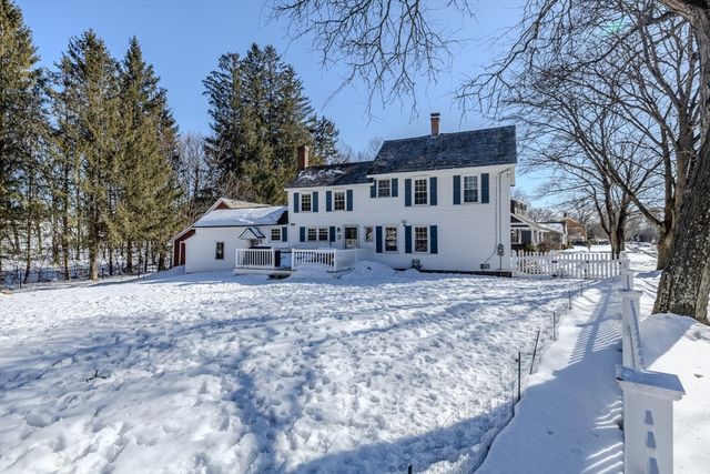 26 S Main St, Deerfield, MA 01373
