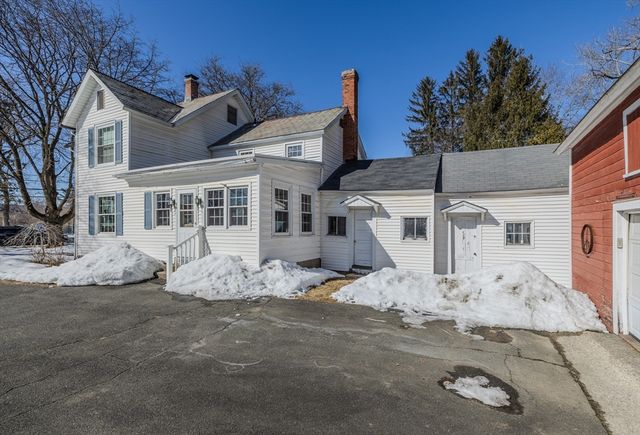 26 S Main St, Deerfield, MA 01373