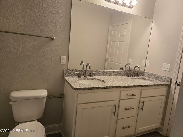 8516 APRIL Street, Jacksonville, FL 32244