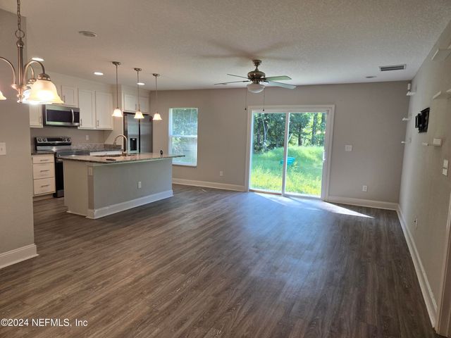 8516 APRIL Street, Jacksonville, FL 32244