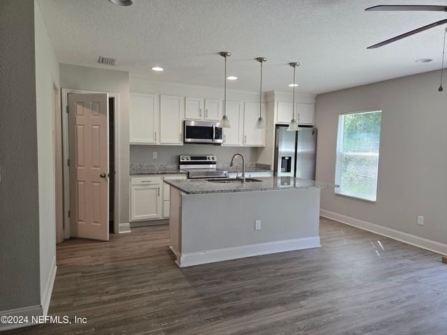 8516 APRIL Street, Jacksonville, FL 32244