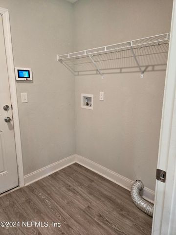 8516 APRIL Street, Jacksonville, FL 32244