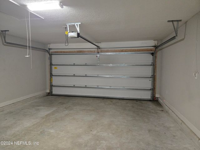 8516 APRIL Street, Jacksonville, FL 32244