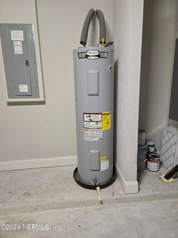 8516 APRIL Street, Jacksonville, FL 32244