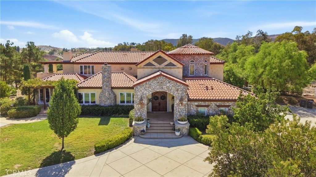 20855 Avenida Castilla, Murrieta, CA 92562 — exterior