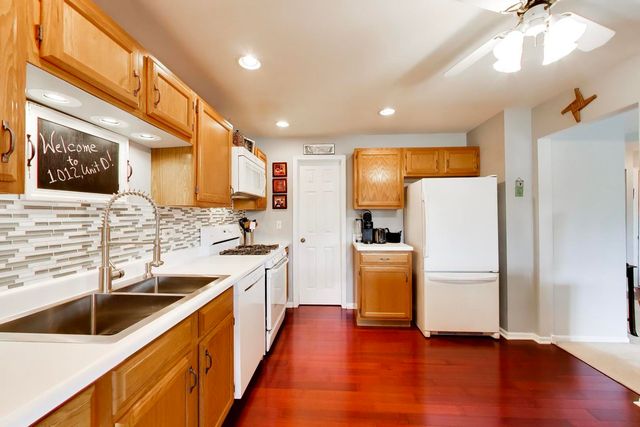 1012 Butternut Lane D, Mount Prospect, IL 60056