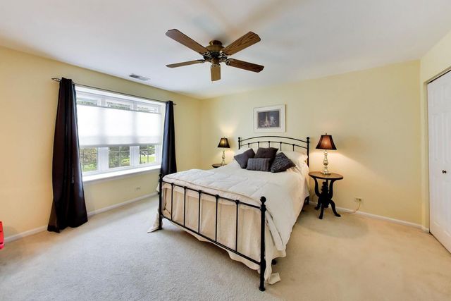 1012 Butternut Lane D, Mount Prospect, IL 60056