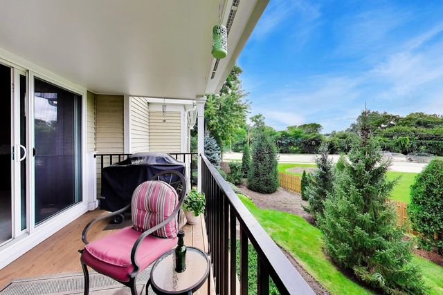 1012 Butternut Lane D, Mount Prospect, IL 60056