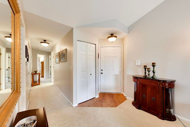 1012 Butternut Lane D, Mount Prospect, IL 60056