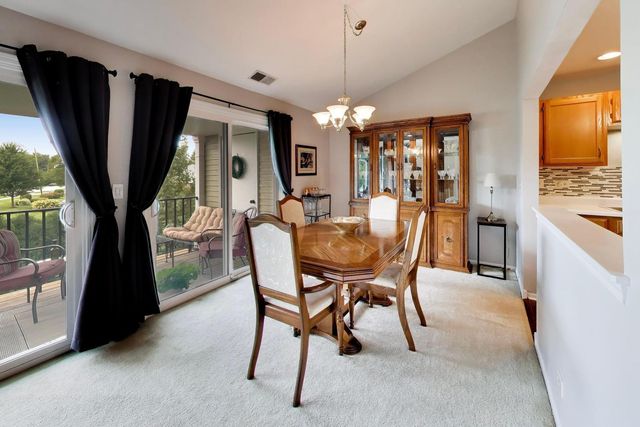1012 Butternut Lane D, Mount Prospect, IL 60056