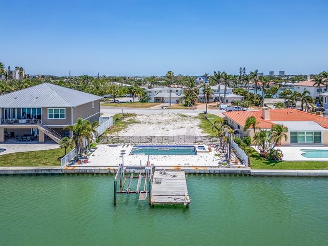 10126 TARPON DRIVE, Treasure Island, FL 33706