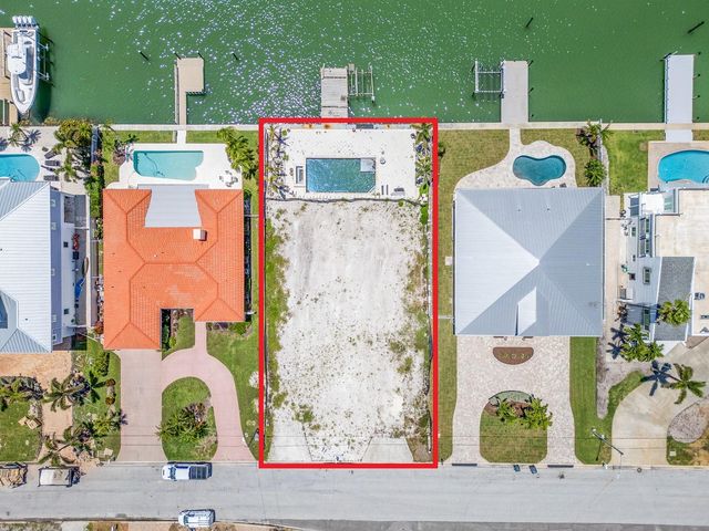 10126 TARPON DRIVE, Treasure Island, FL 33706