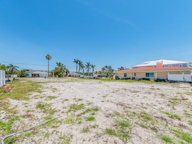 10126 TARPON DRIVE, Treasure Island, FL 33706