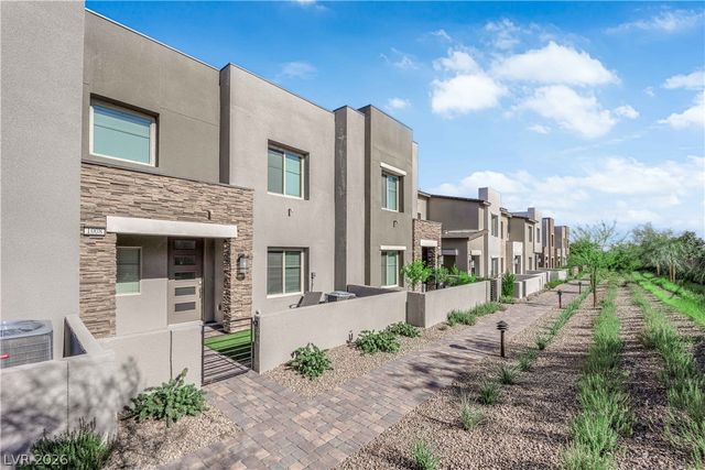 600 North Carriage Hill Drive 1008, Las Vegas, NV 89138