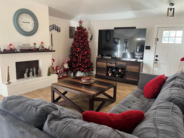 910 Littleport Lane, Channelview, TX 77530