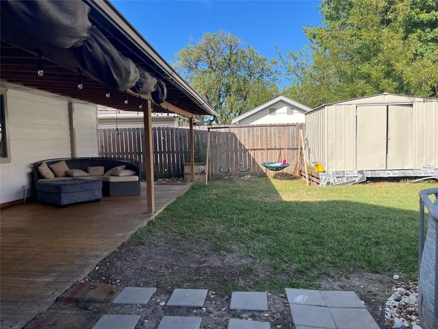 910 Littleport Lane, Channelview, TX 77530