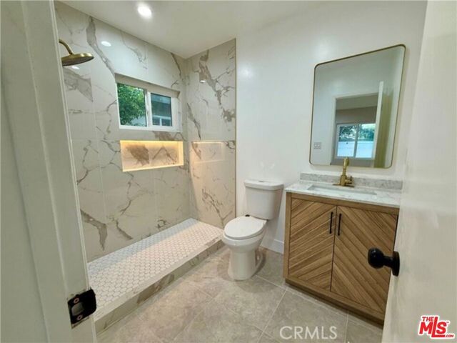 8561 Marklein Avenue, North Hills, CA 91343