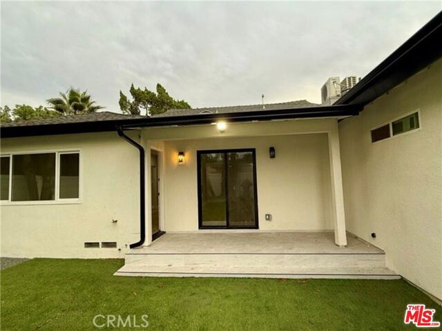 8561 Marklein Avenue, North Hills, CA 91343