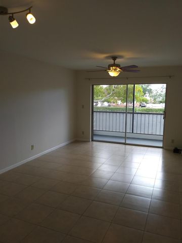 4151 NW 90th Avenue 203, Coral Springs, FL 33065