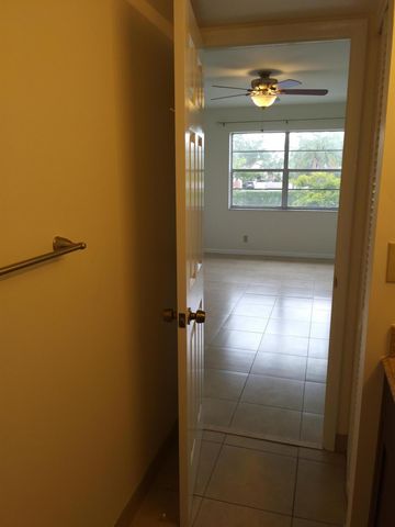 4151 NW 90th Avenue 203, Coral Springs, FL 33065