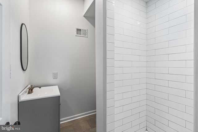 1418 N ETTING ST, Philadelphia, PA 19121