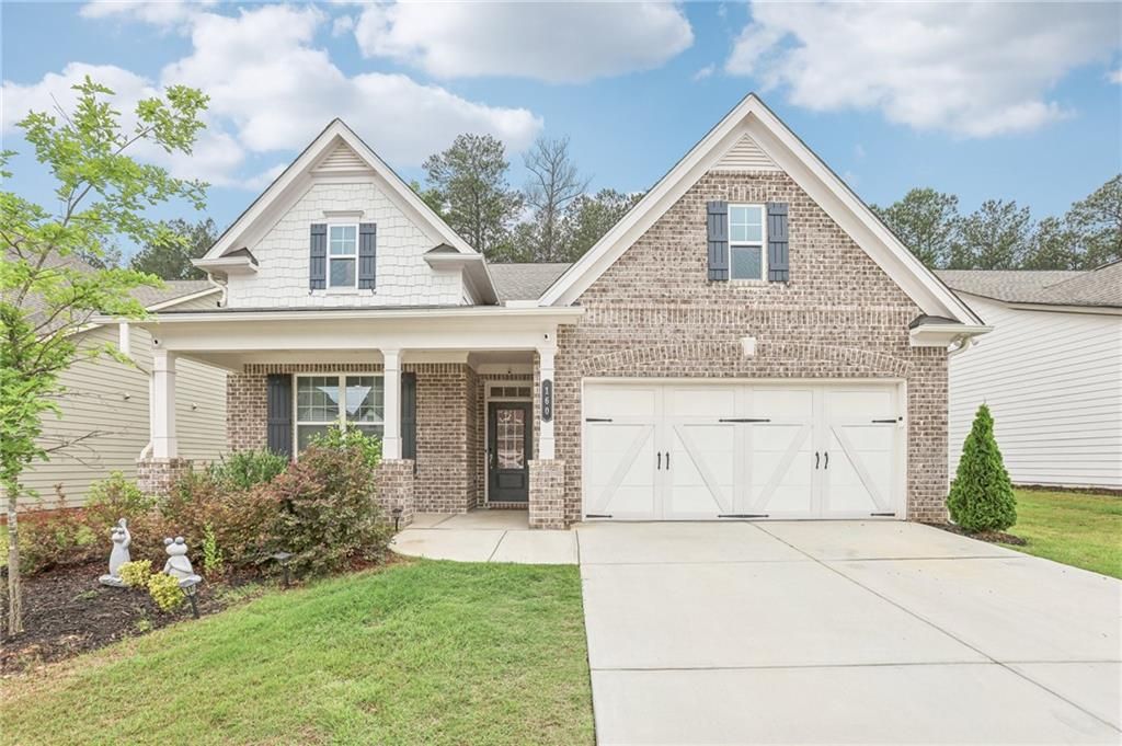 160 Amherst Way, Fayetteville, GA 30215