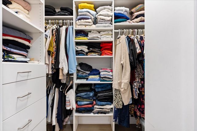 3033 N Clybourn Avenue 1, Chicago, IL 60618