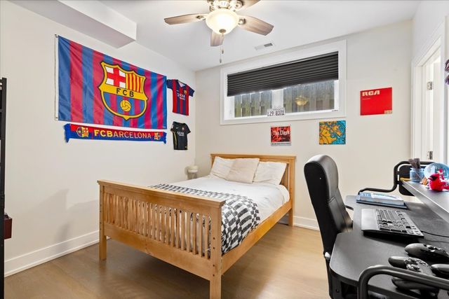 3033 N Clybourn Avenue 1, Chicago, IL 60618