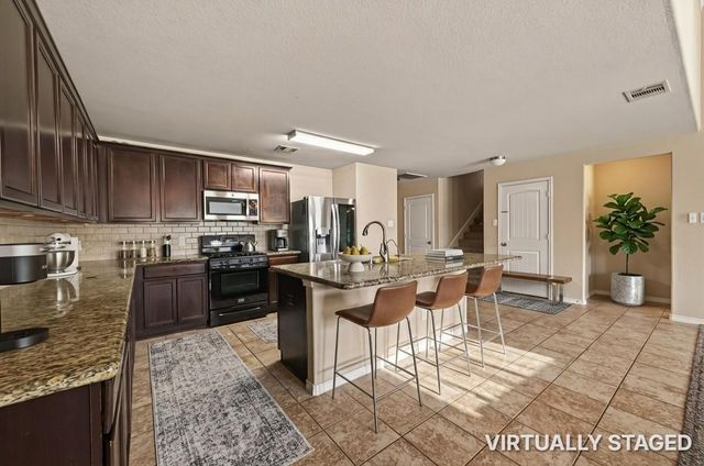9206 Rustling Manor Lane, Richmond, TX 77407