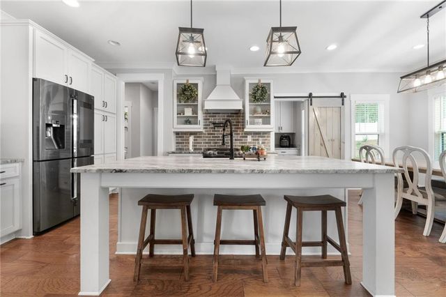 469 Ashley Glen Drive, Williamson, GA 30292