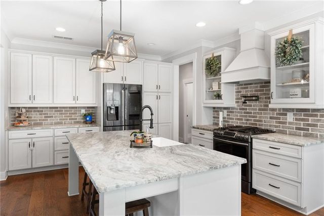 469 Ashley Glen Drive, Williamson, GA 30292