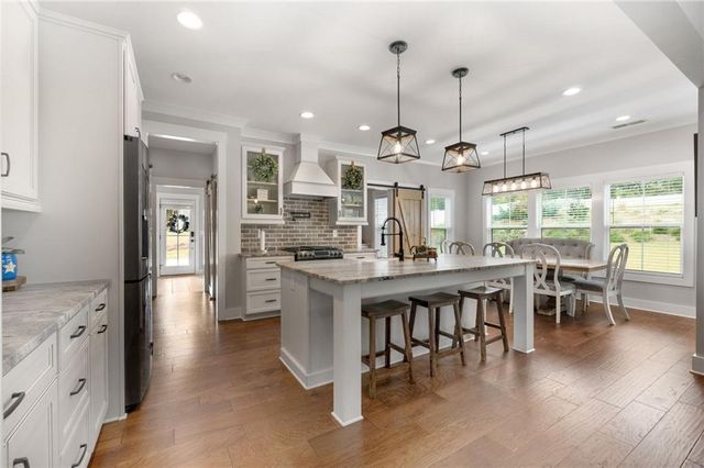 469 Ashley Glen Drive, Williamson, GA 30292