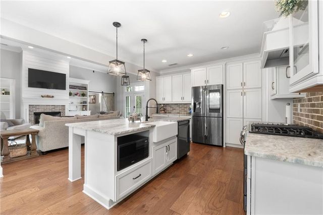 469 Ashley Glen Drive, Williamson, GA 30292