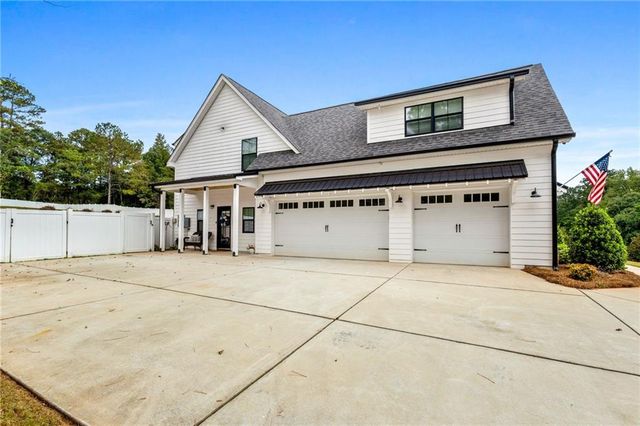 469 Ashley Glen Drive, Williamson, GA 30292