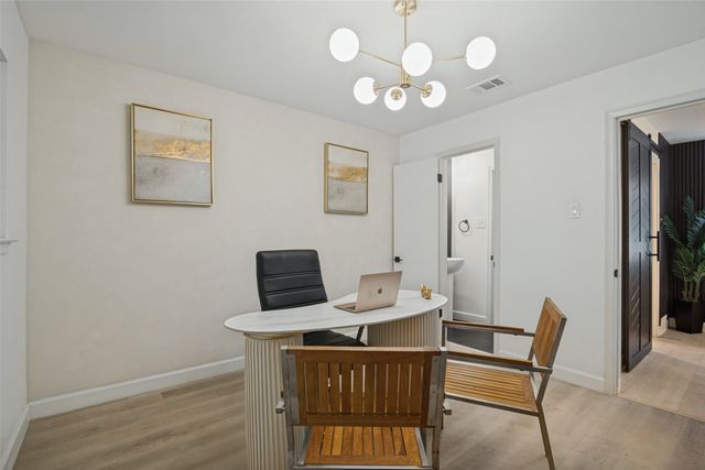 5021 Ashbrook Road, Dallas, TX 75227