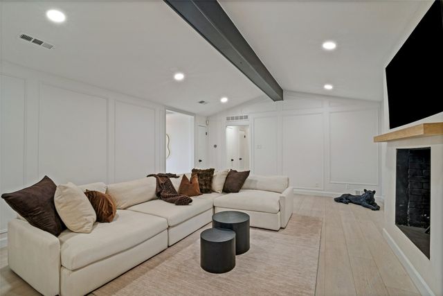 5021 Ashbrook Road, Dallas, TX 75227