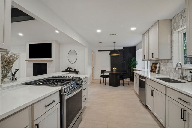 5021 Ashbrook Road, Dallas, TX 75227