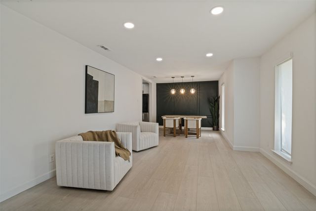 5021 Ashbrook Road, Dallas, TX 75227