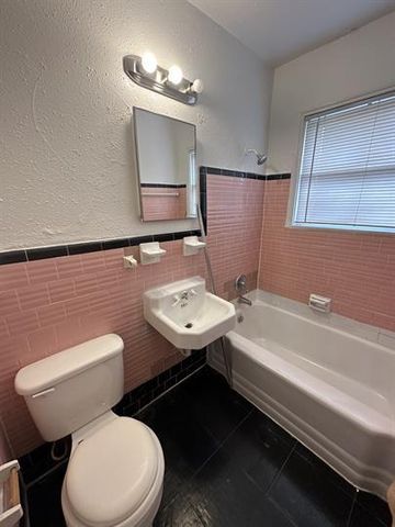 4420 Roseland Street 04, Houston, TX 77006