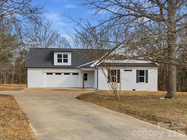 1491 Cedar Grove Road, Clover, SC 29710