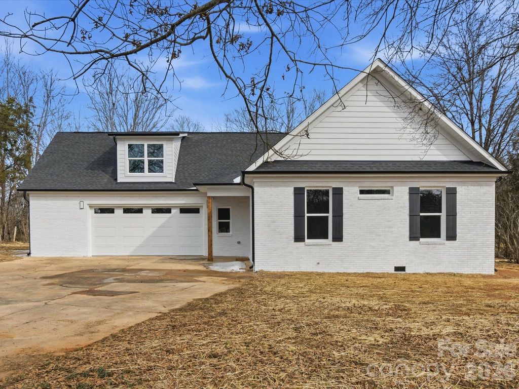 1491 Cedar Grove Road, Clover, SC 29710